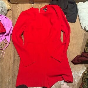 Elegant Red Long-Sleeve Romper EXPRESS